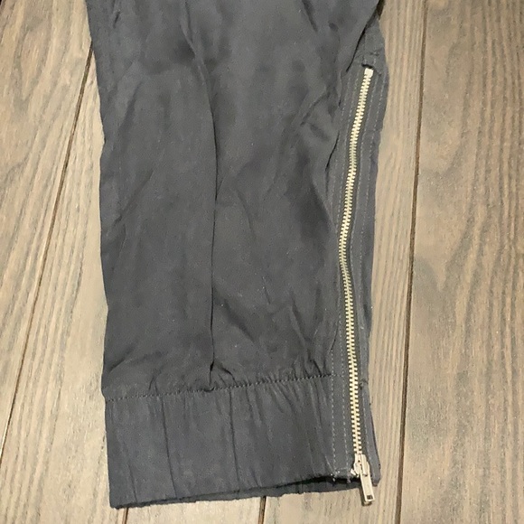 Gap Tencel Jogger Pants Ankle Zipper Elastic - Picture 4 of 6